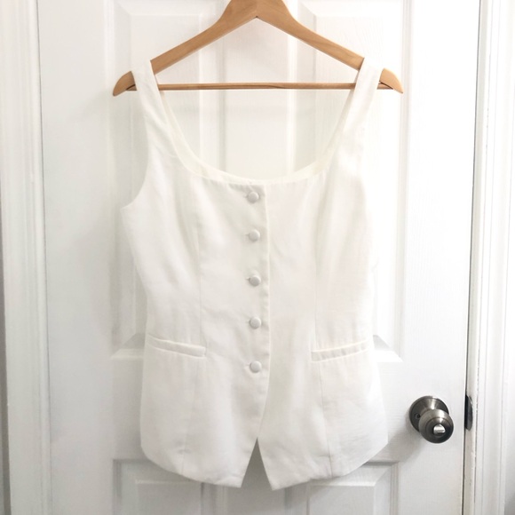 NWOT Wayf Classic White Vest - Picture 2 of 5